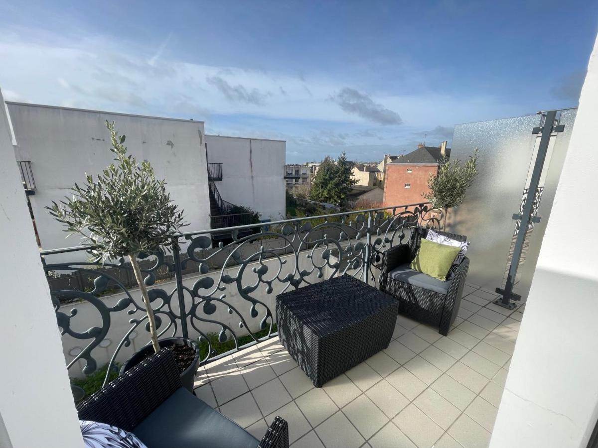 Alp Chartres - Grand Studio Avec Terrasse Et Parking Eksteriør billede