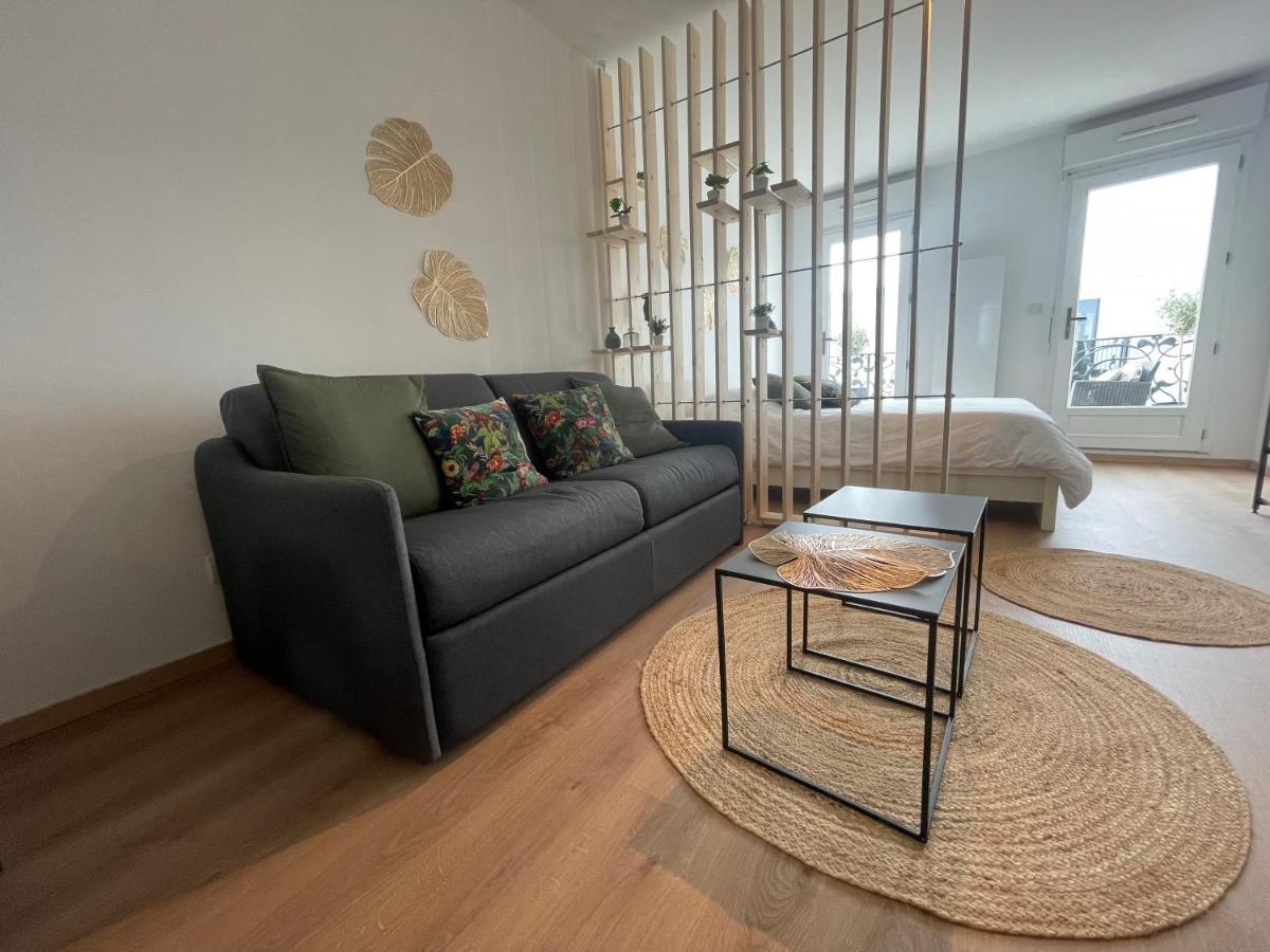 Alp Chartres - Grand Studio Avec Terrasse Et Parking Eksteriør billede